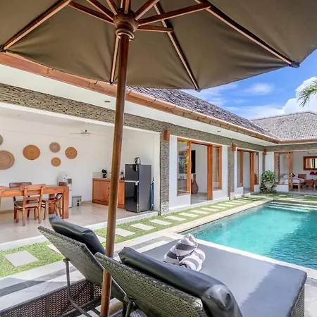 Two Lizards Beach Villas Sanur  Exterior photo