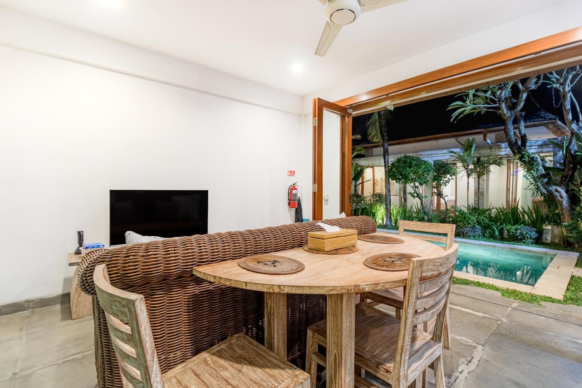Two Lizards Villa